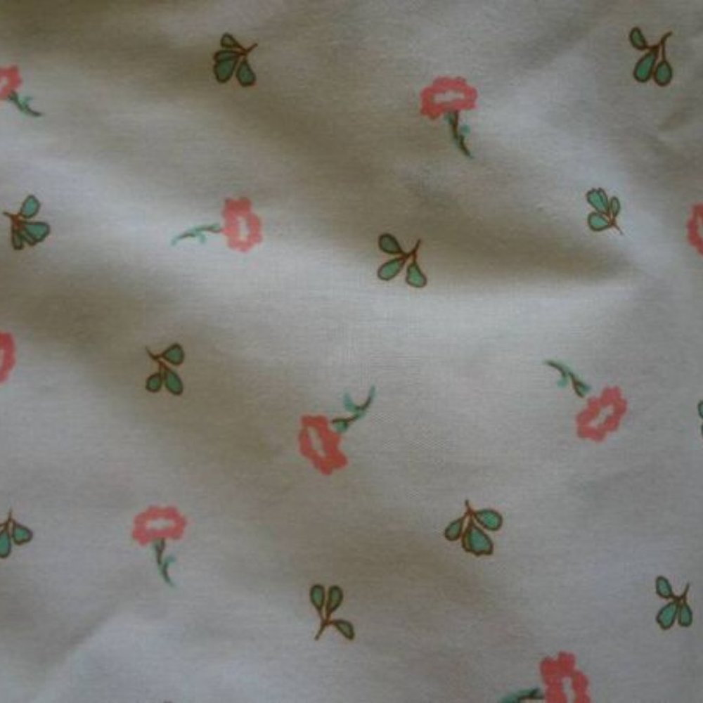 Crib Dust Ruffle - Picture 2 of 3